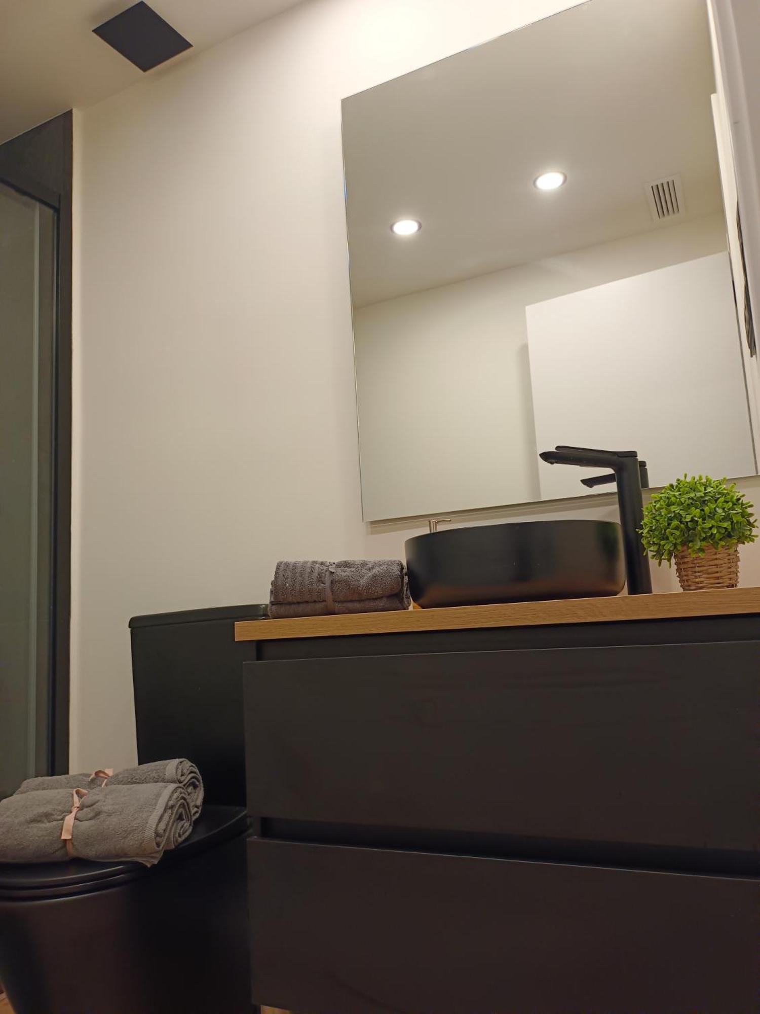Private Room By El Born Barcelona Exterior photo